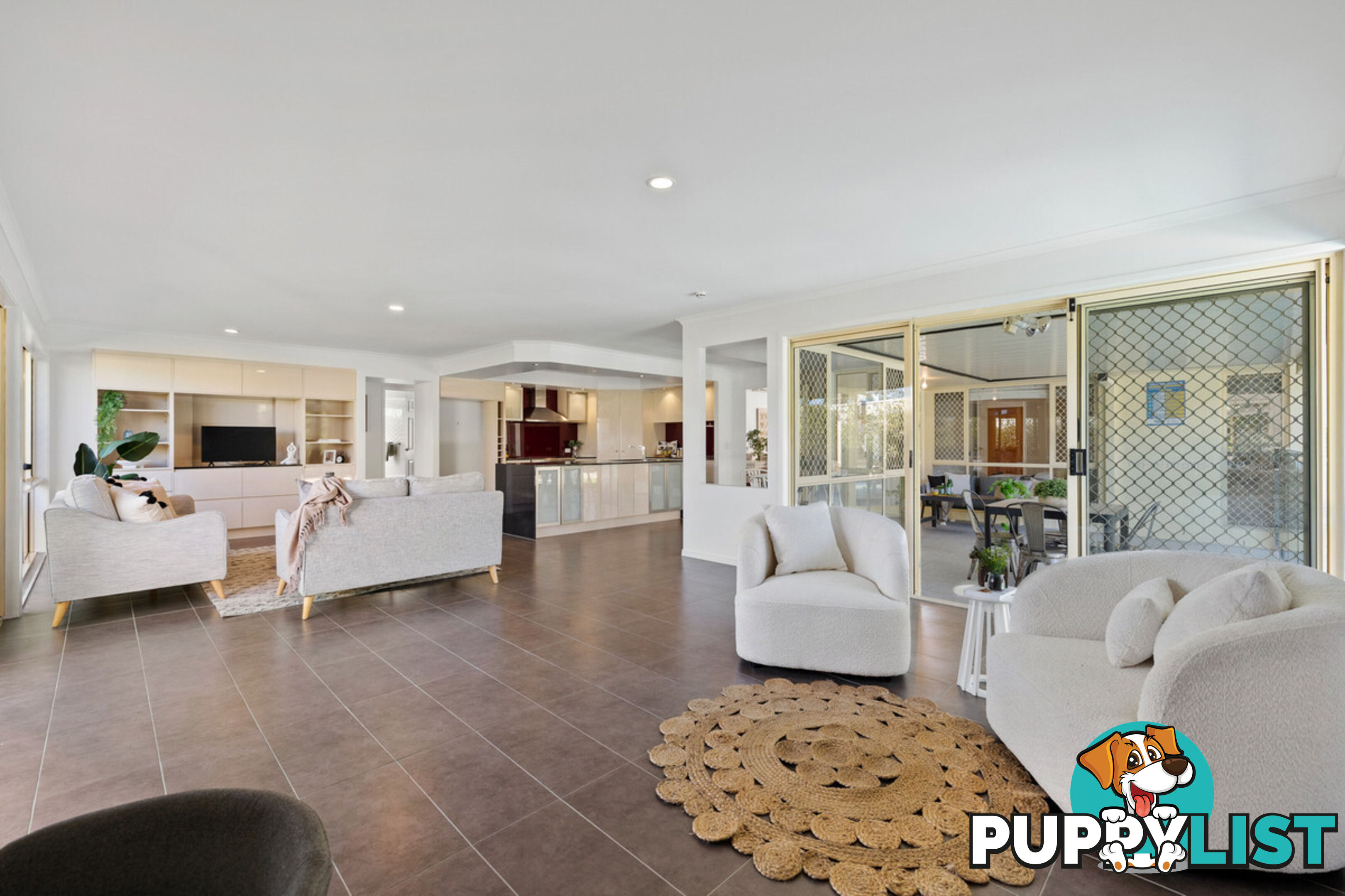 11 John Samuel Place ORMISTON QLD 4160