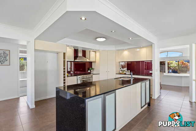 11 John Samuel Place ORMISTON QLD 4160