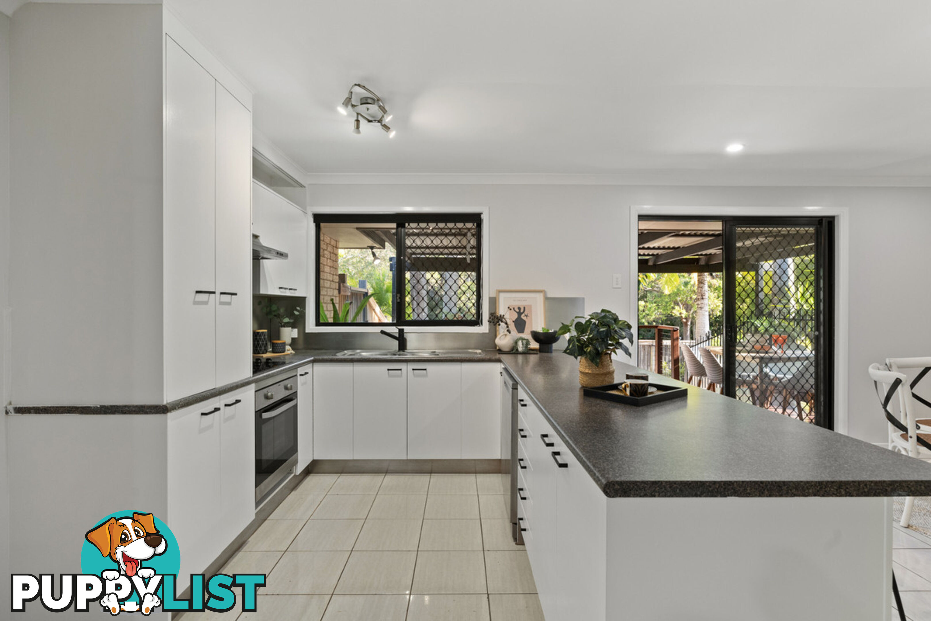 96 Orchid Drive MOUNT COTTON QLD 4165