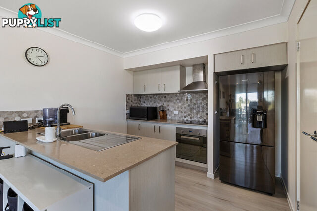 13 Albatross Court CARBROOK QLD 4130