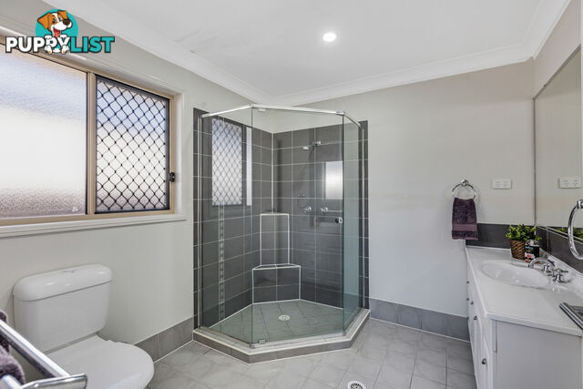 62 Brookvale Drive VICTORIA POINT QLD 4165