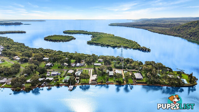 178 Canaipa Point Drive RUSSELL ISLAND QLD 4184