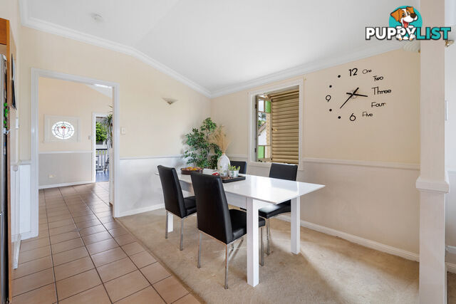 28 Kingsley Terrace WYNNUM QLD 4178