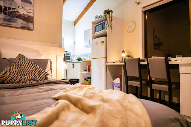 9/158 Greencamp Road WAKERLEY QLD 4154