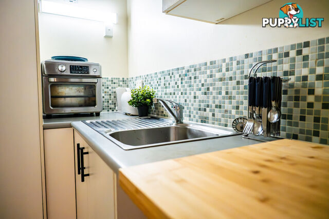 9/158 Greencamp Road WAKERLEY QLD 4154