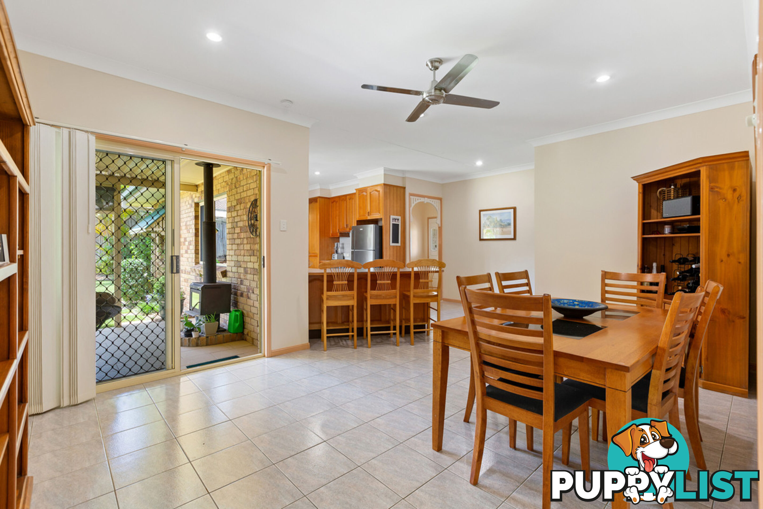 12 Turner Crescent WELLINGTON POINT QLD 4160