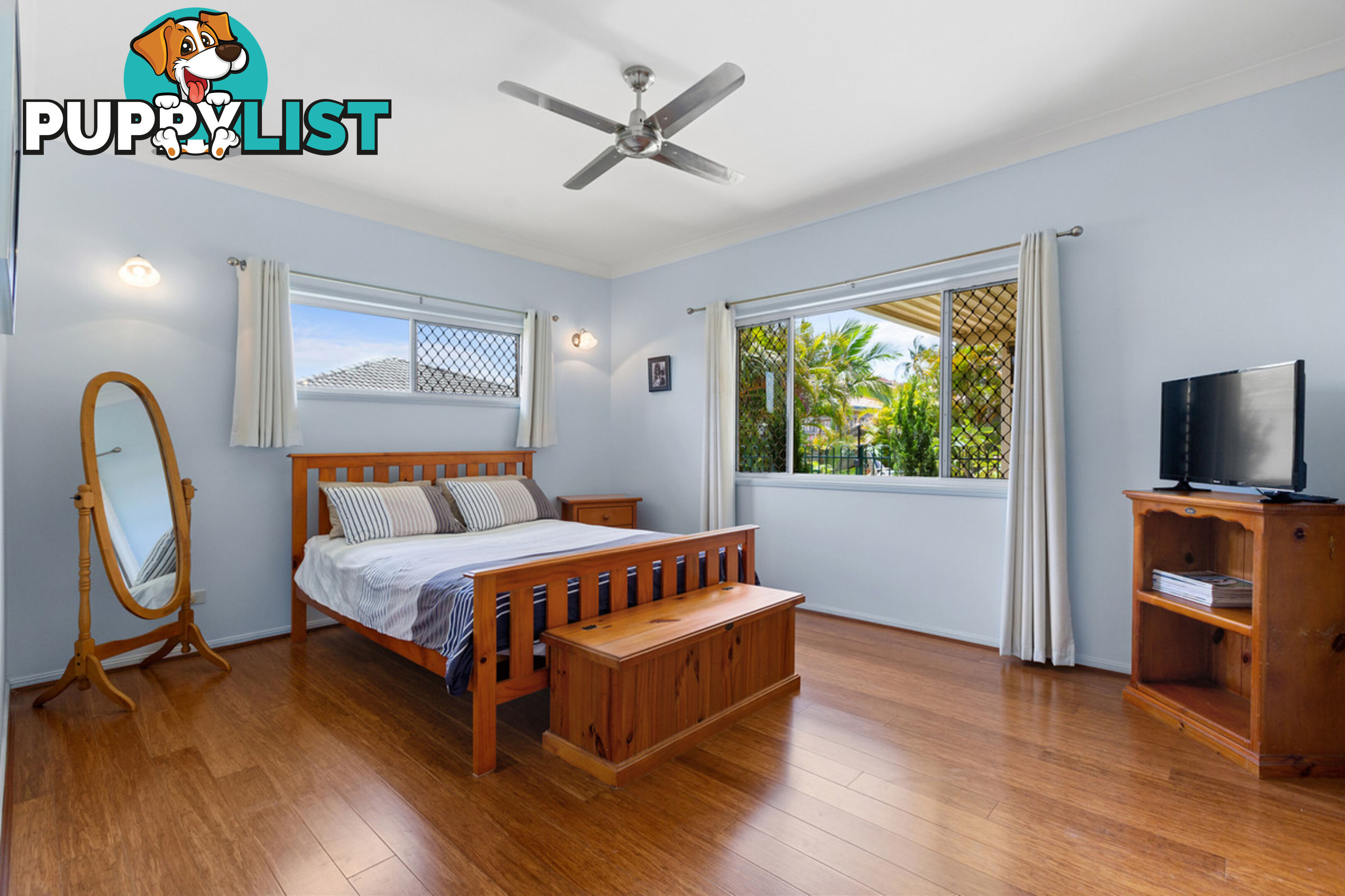 12 Turner Crescent WELLINGTON POINT QLD 4160