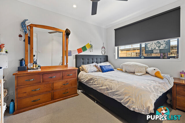 5 Moores Road REDLAND BAY QLD 4165