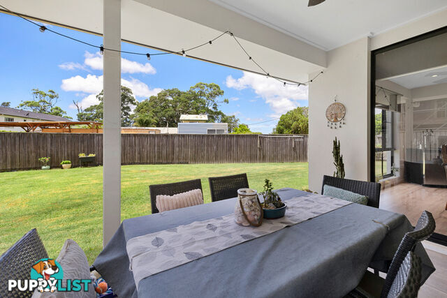5 Moores Road REDLAND BAY QLD 4165