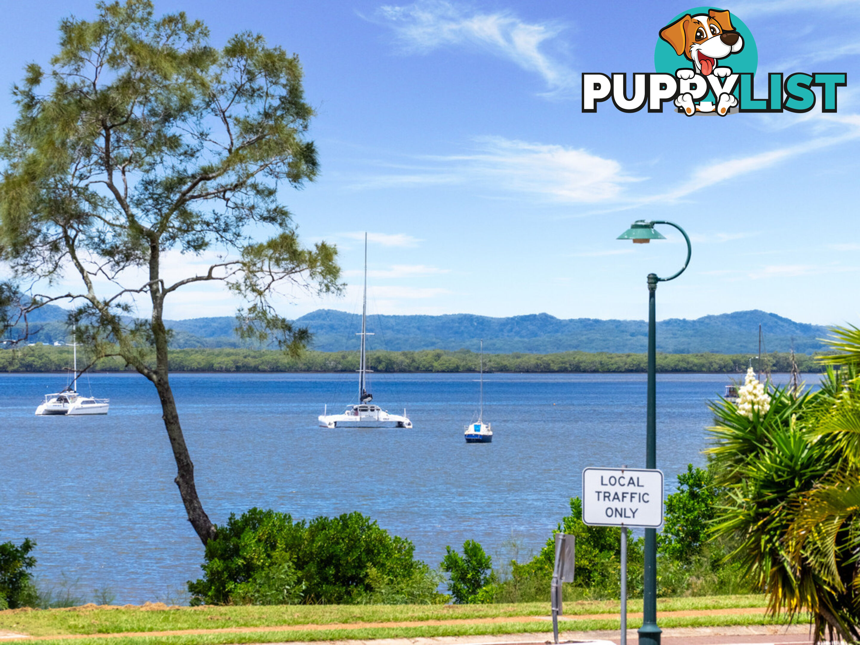 5 Moores Road REDLAND BAY QLD 4165
