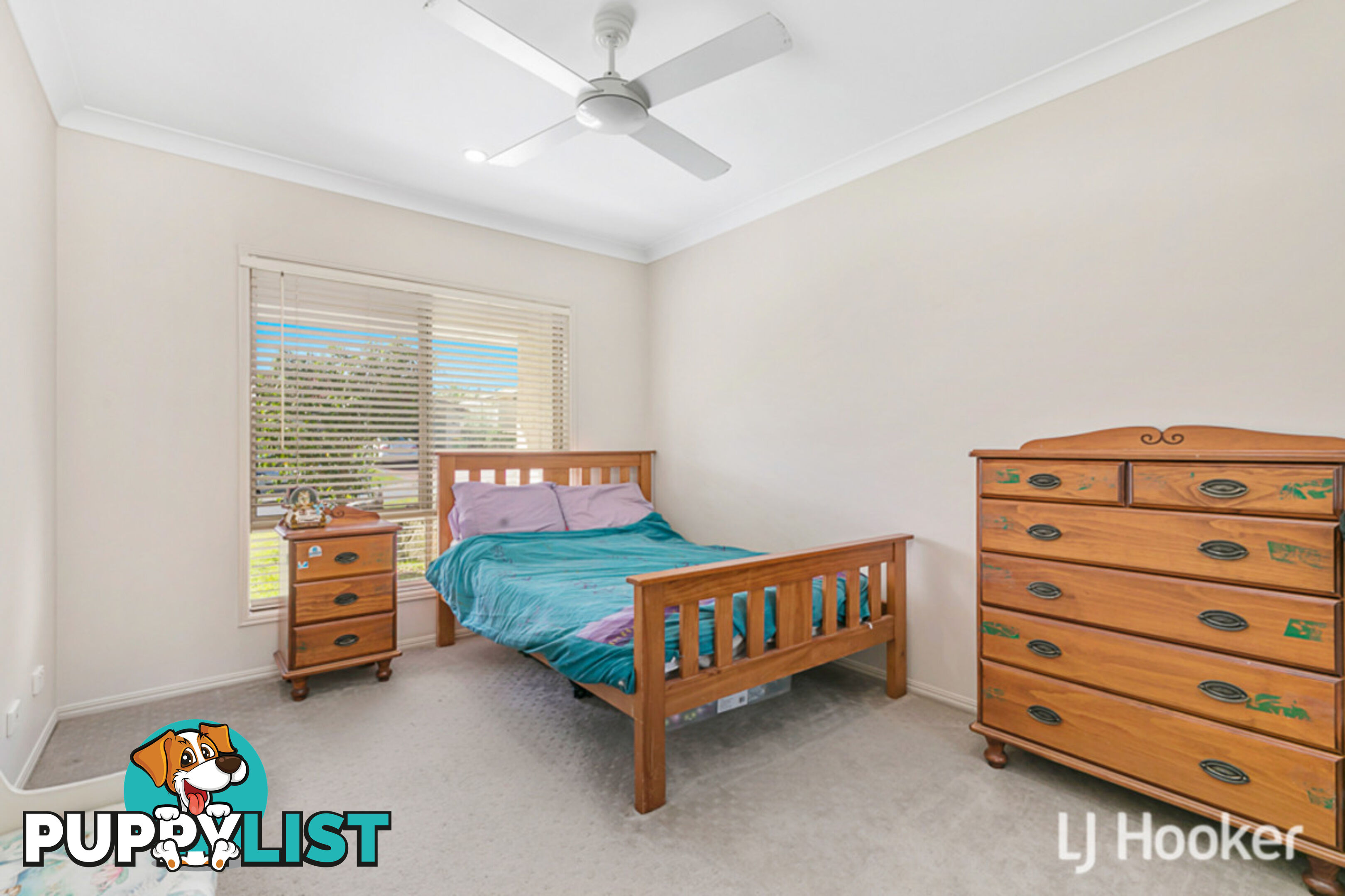 74-76 Emperor Drive REDLAND BAY QLD 4165