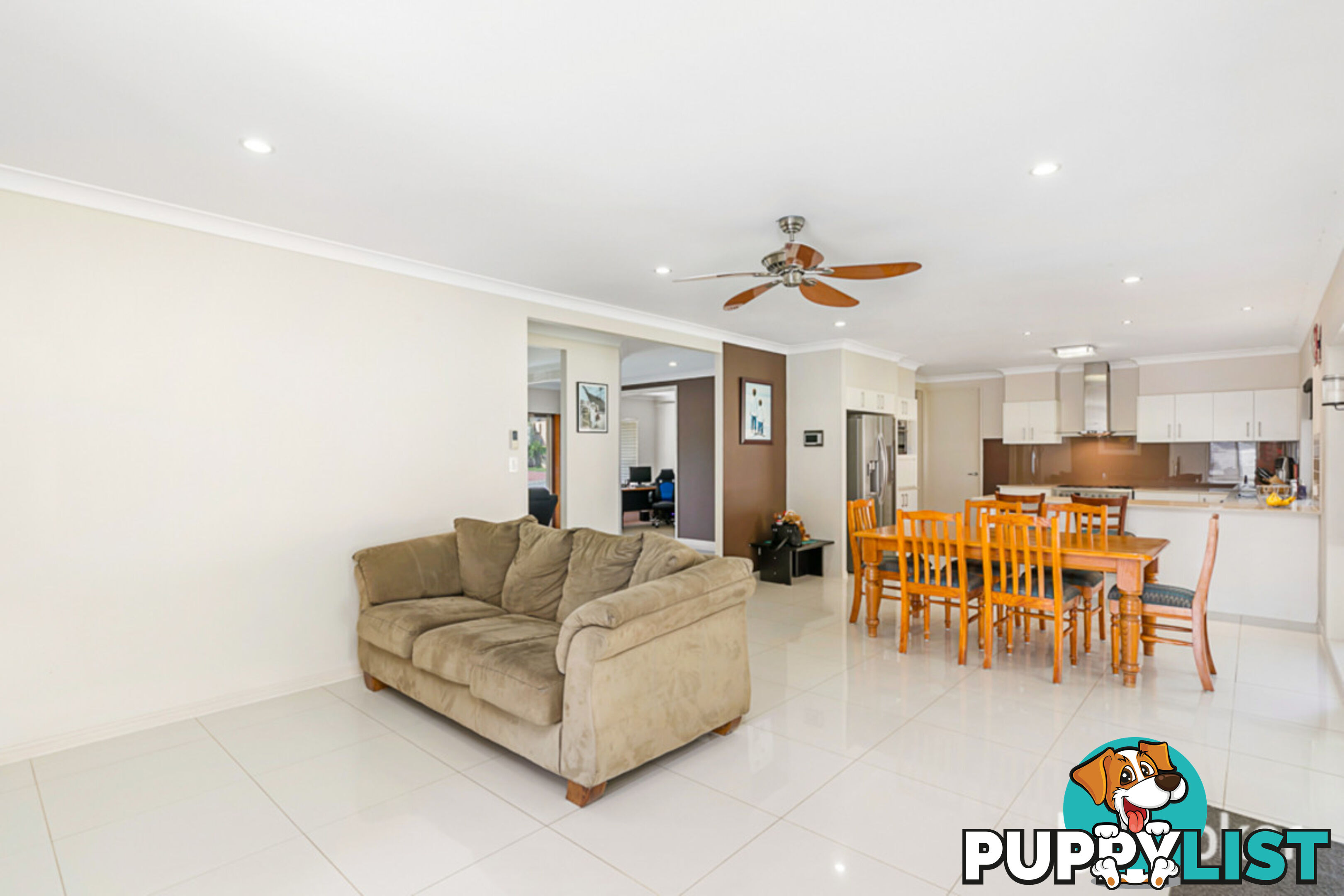 74-76 Emperor Drive REDLAND BAY QLD 4165