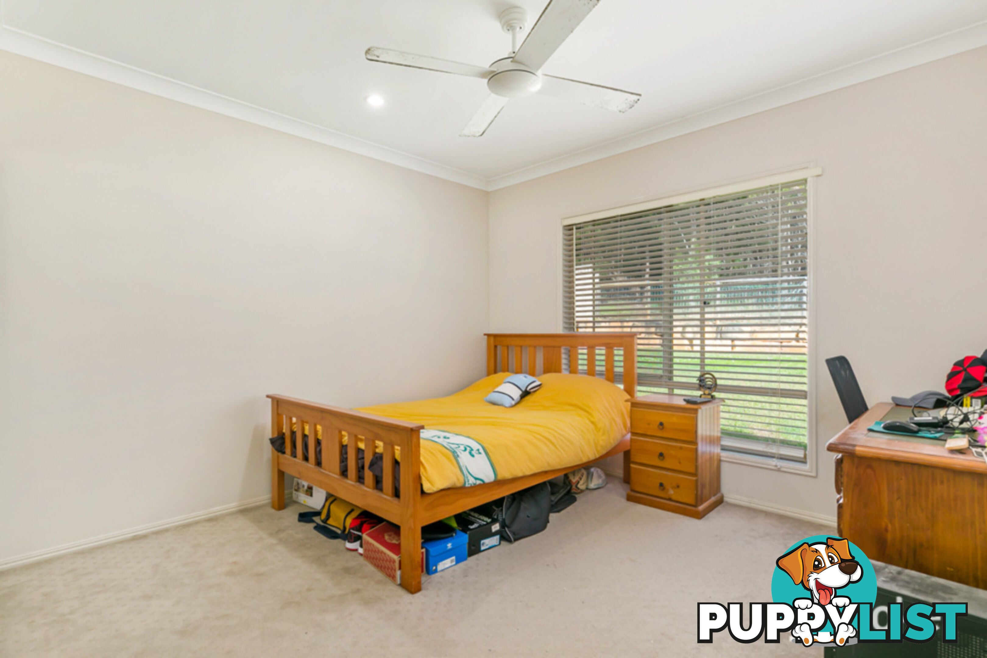 74-76 Emperor Drive REDLAND BAY QLD 4165