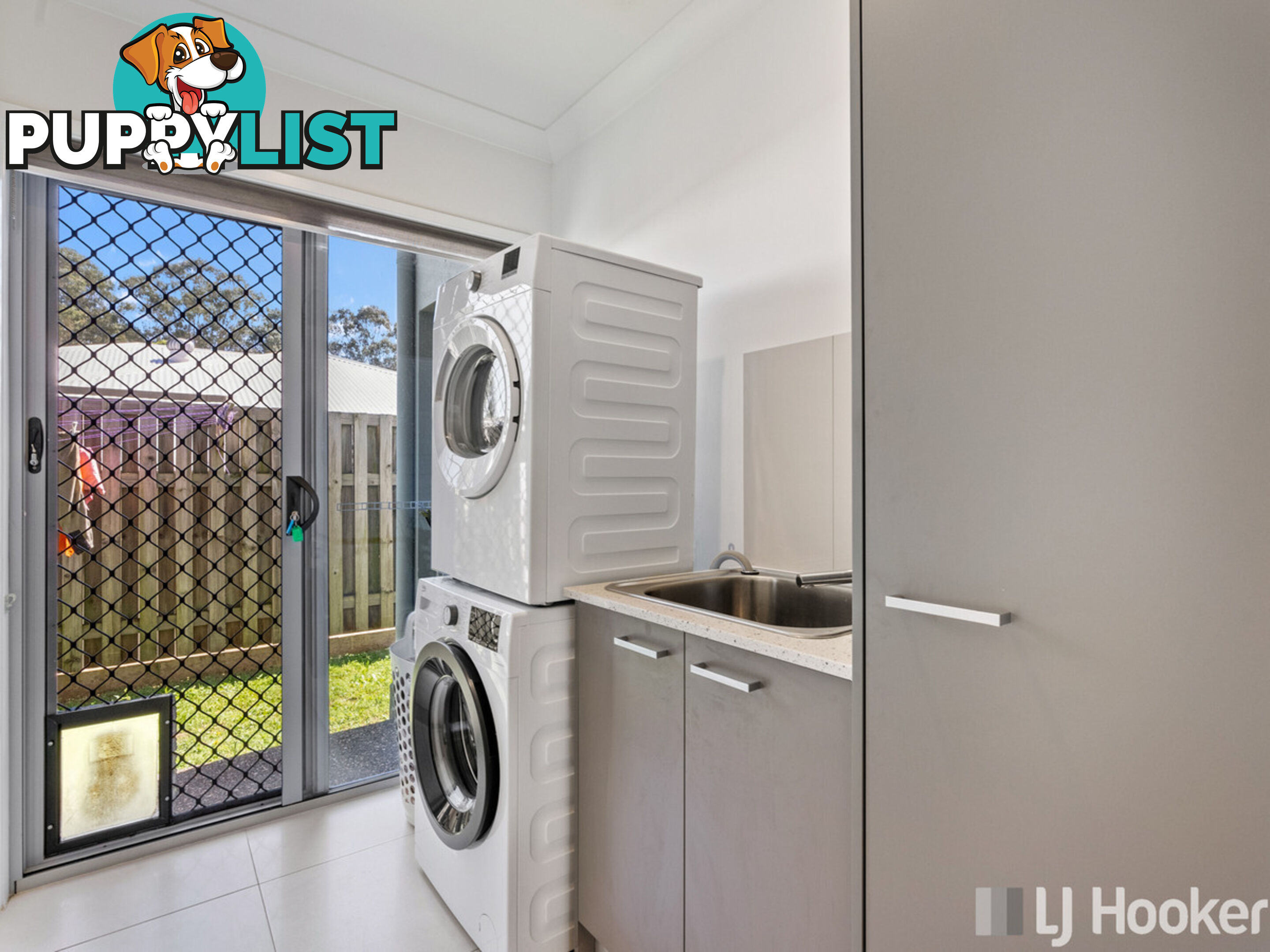 15 Mapleton Crescent CAPALABA QLD 4157