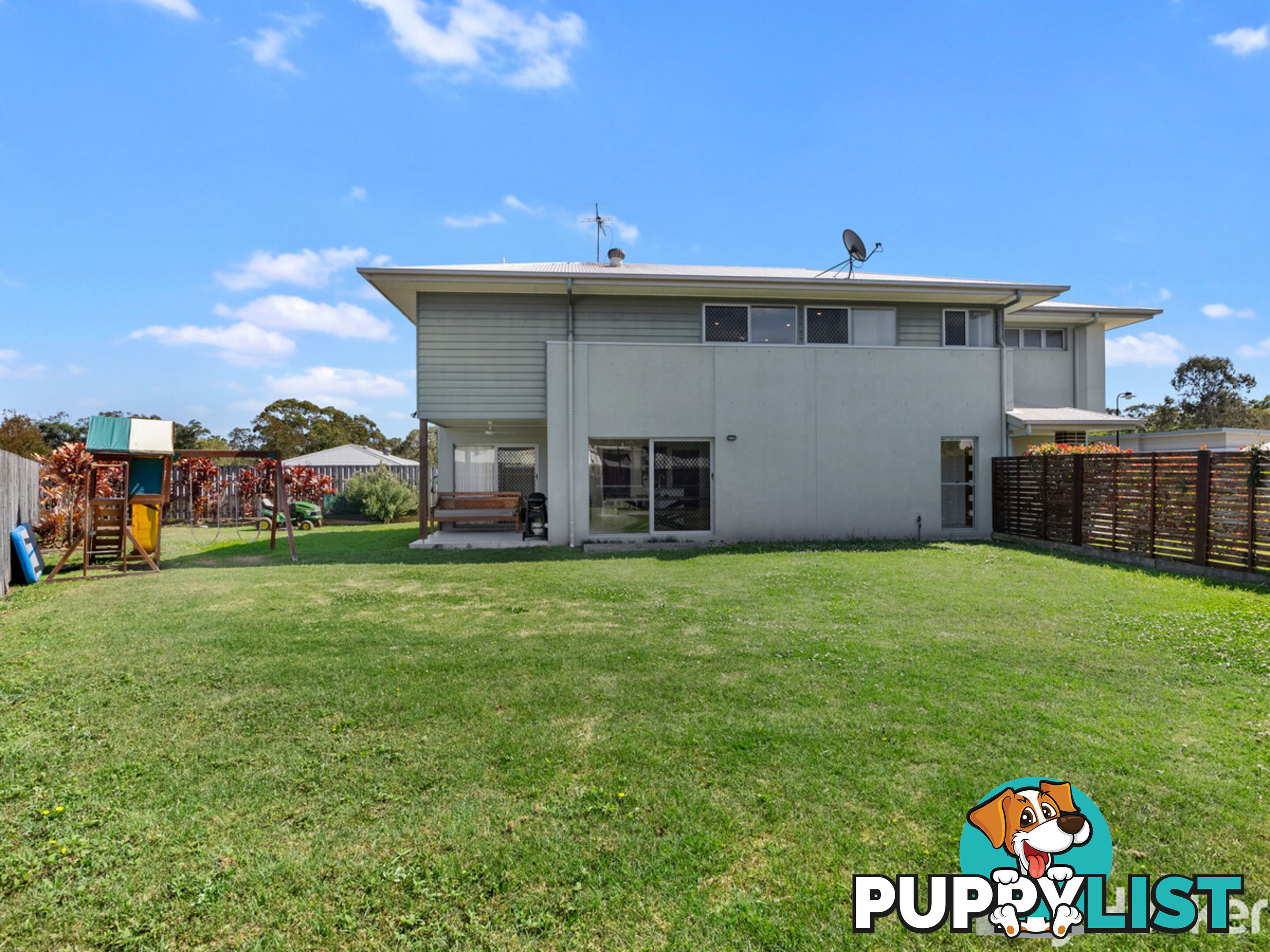 15 Mapleton Crescent CAPALABA QLD 4157