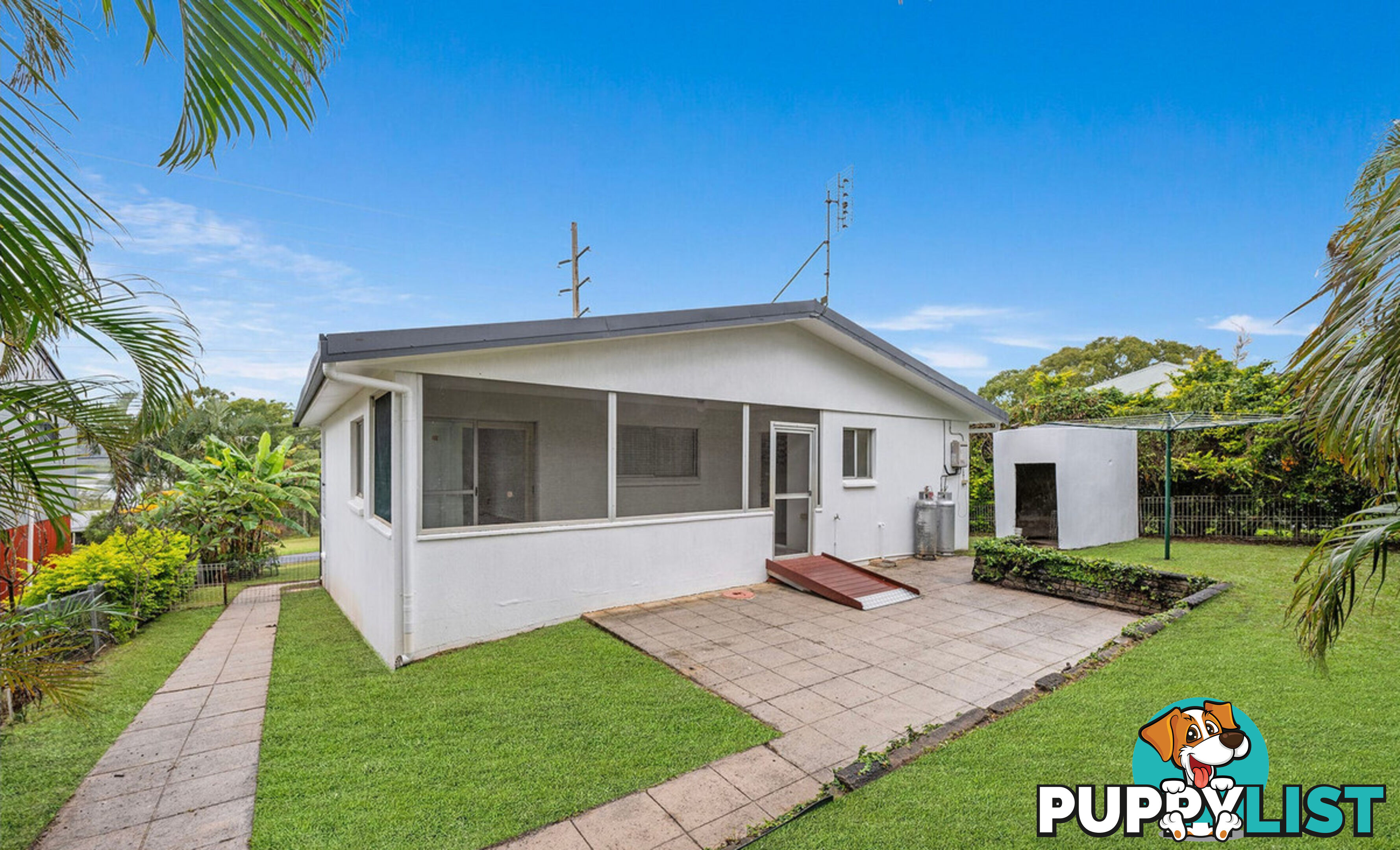 6 Inlet Avenue RUSSELL ISLAND QLD 4184