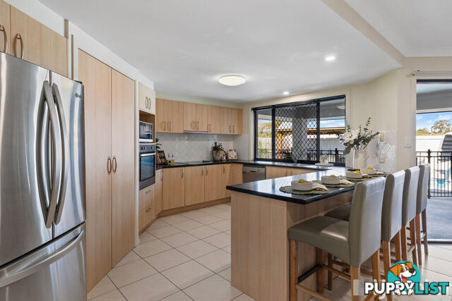 43 Attenborough Circuit REDLAND BAY QLD 4165