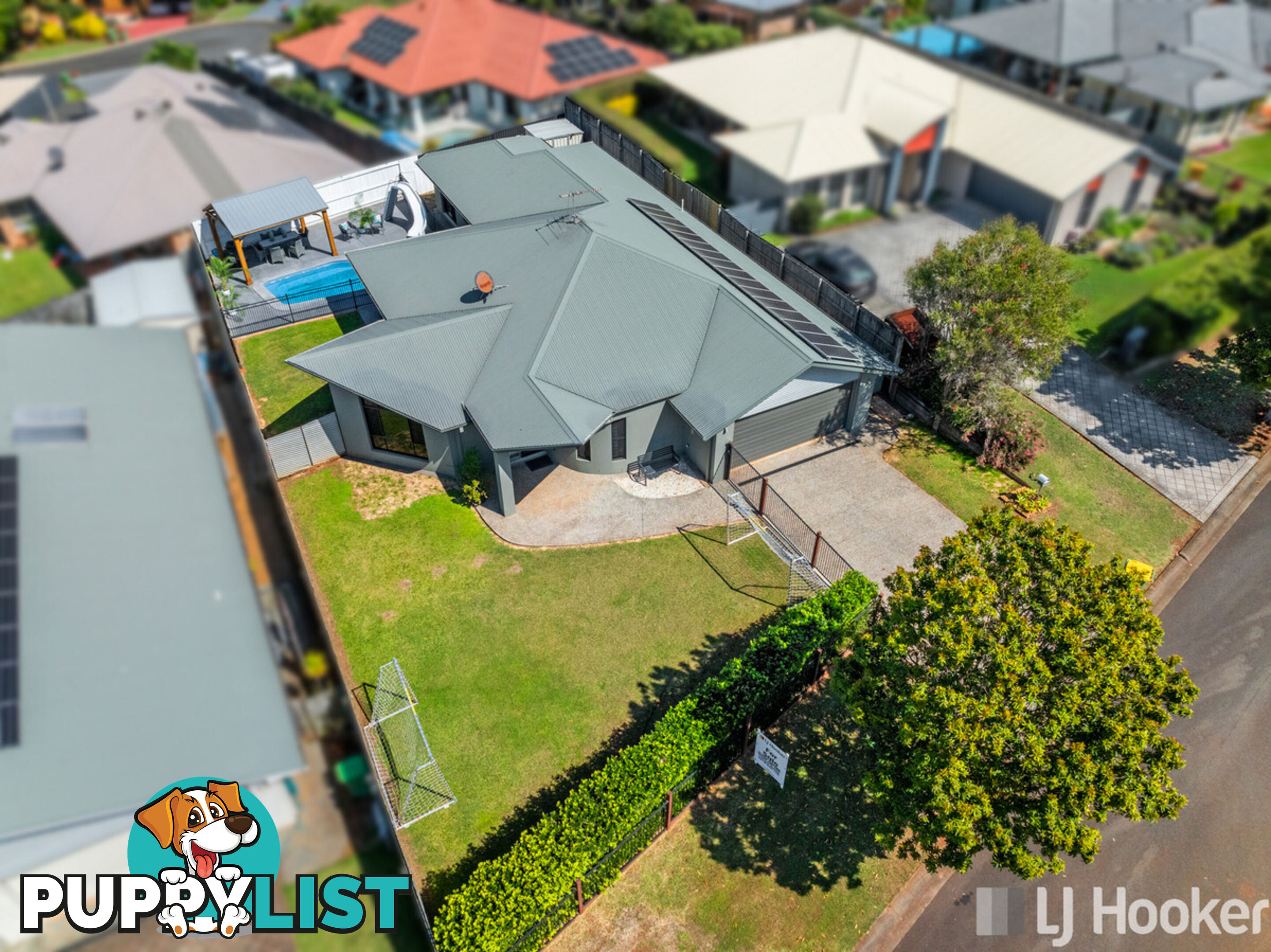 43 Attenborough Circuit REDLAND BAY QLD 4165