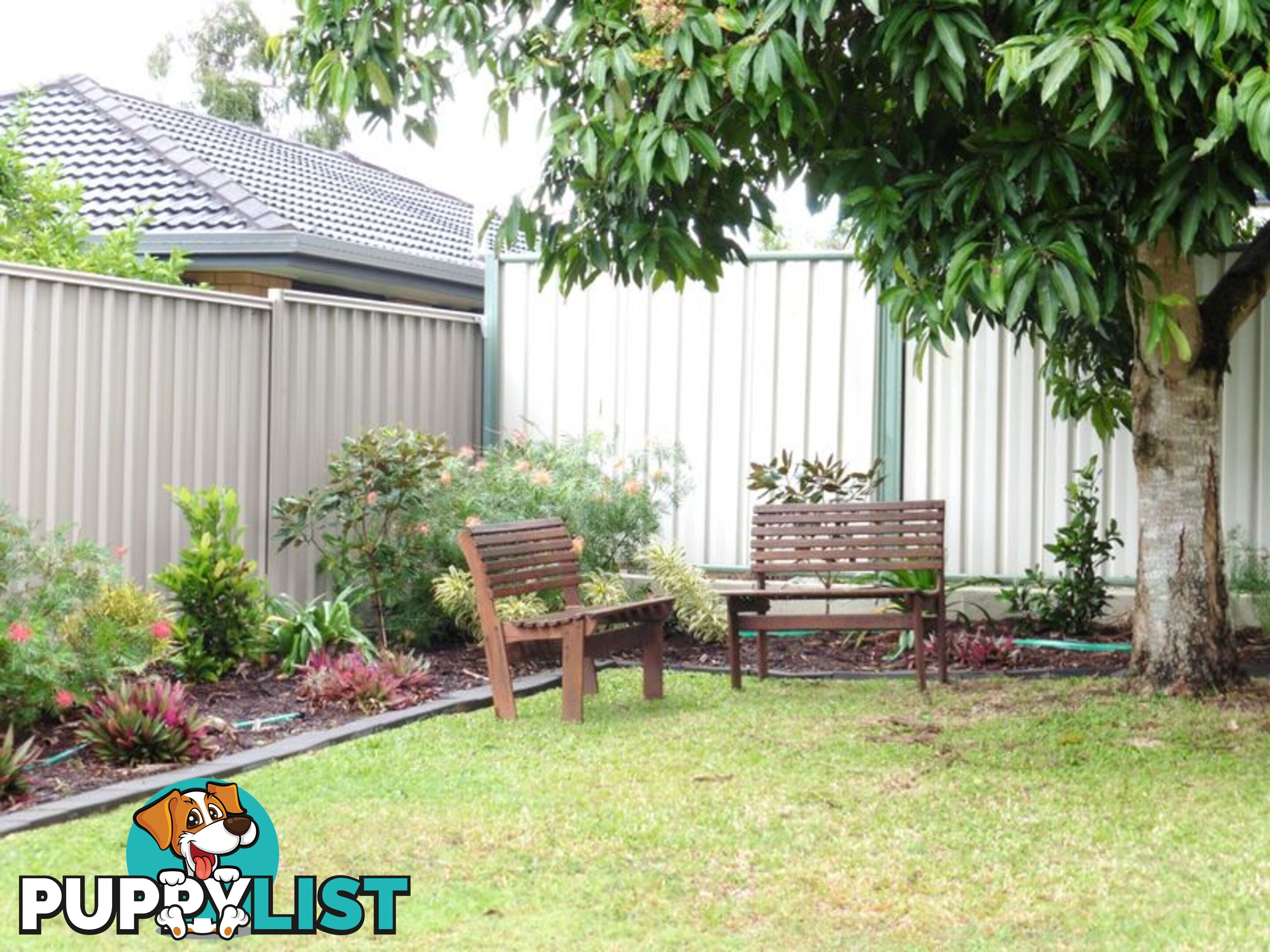 8 Lake View Drive THORNLANDS QLD 4164