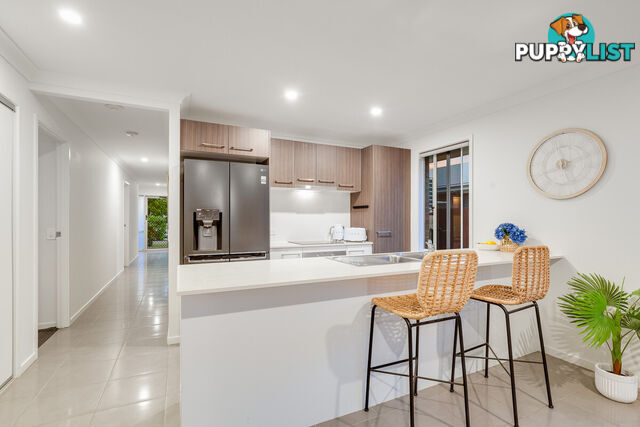 32 Viewland Crescent THORNLANDS QLD 4164