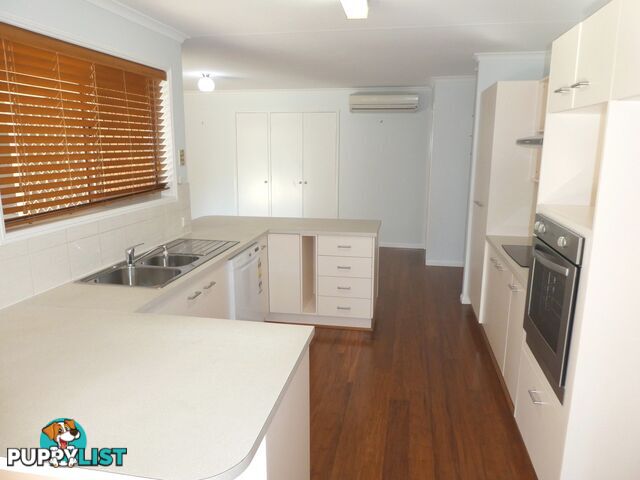 29 Champagne Crescent THORNLANDS QLD 4164