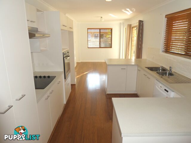 29 Champagne Crescent THORNLANDS QLD 4164