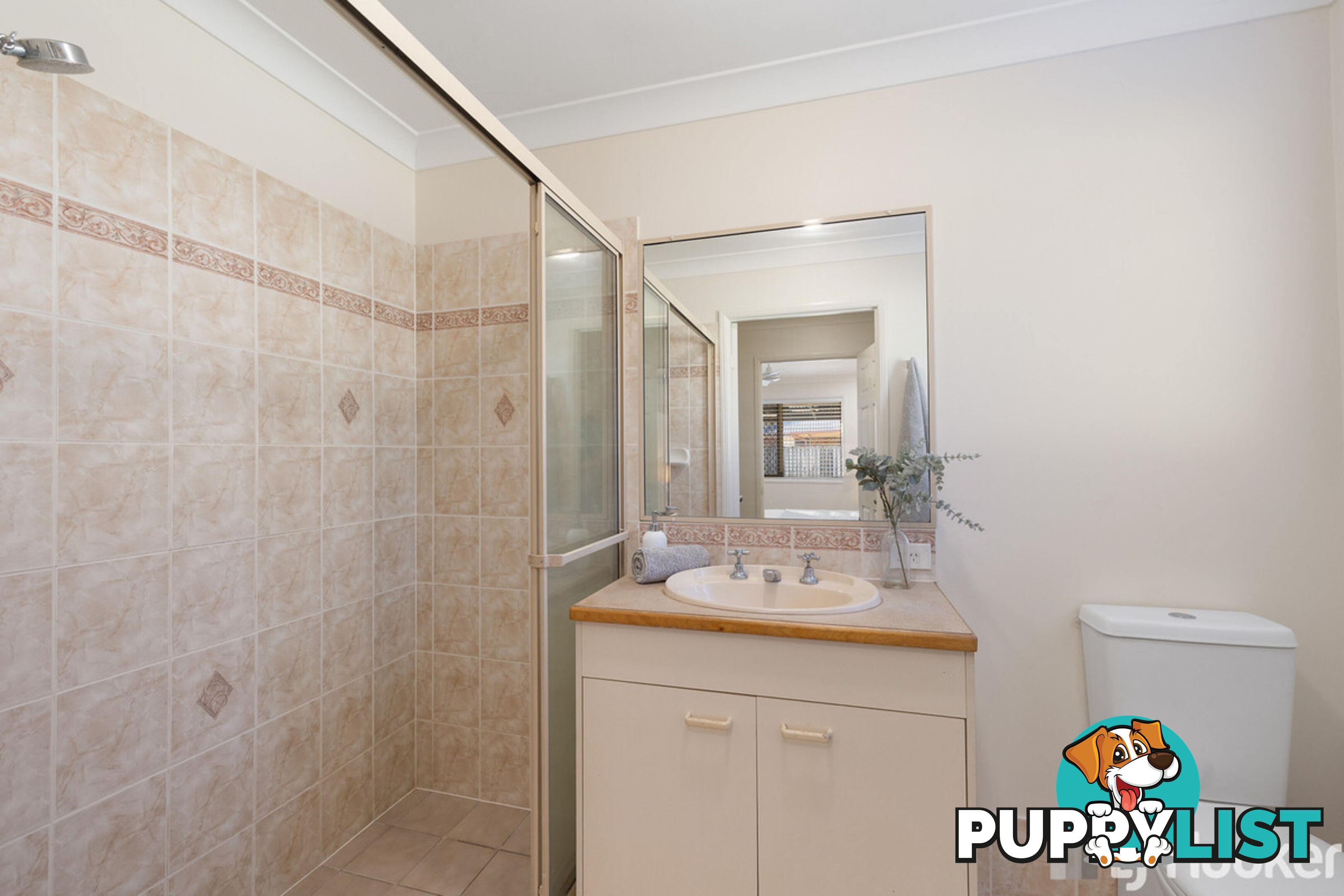 32 Kintyre Street VICTORIA POINT QLD 4165