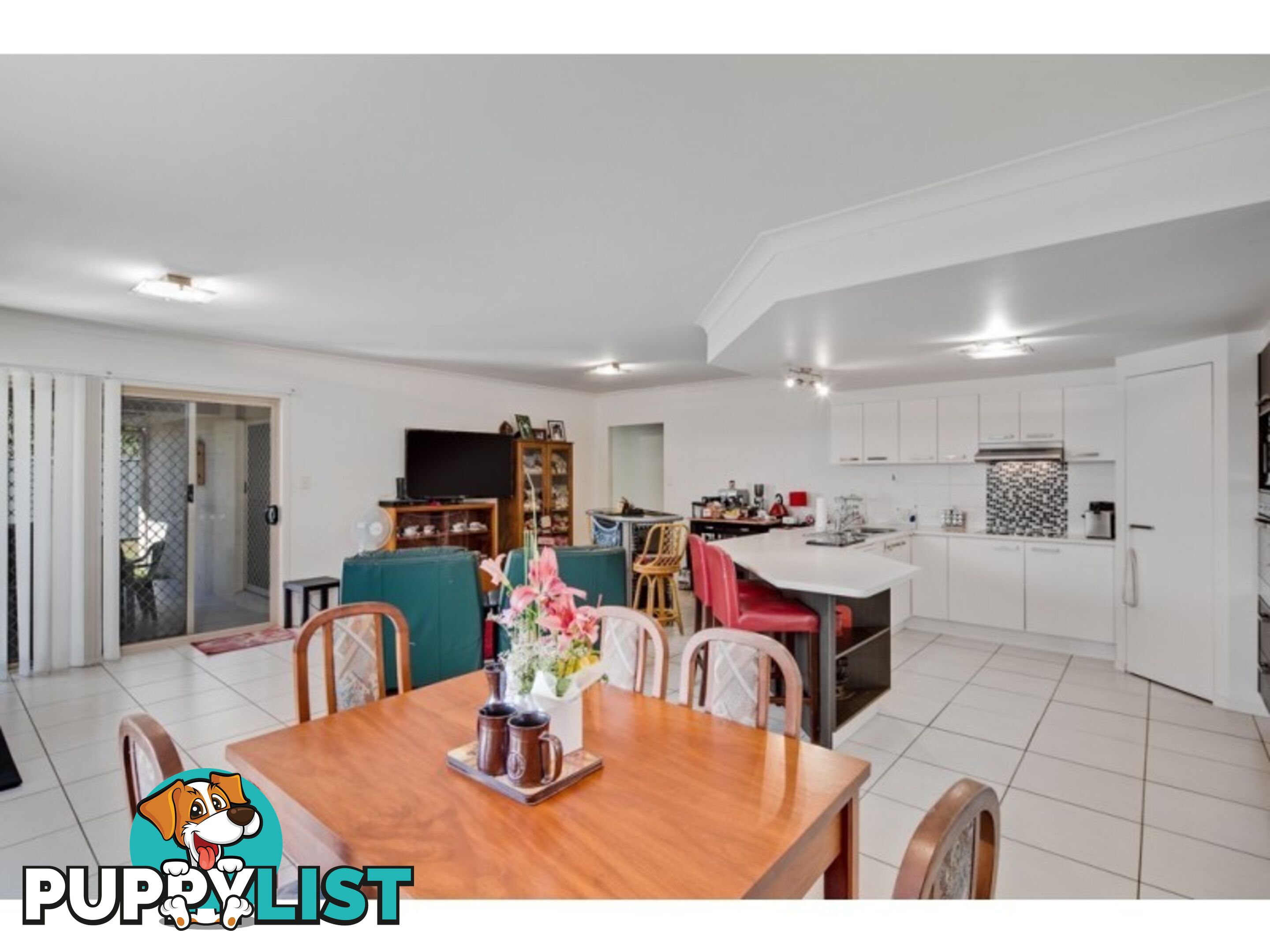 4 Raife Close WELLINGTON POINT QLD 4160