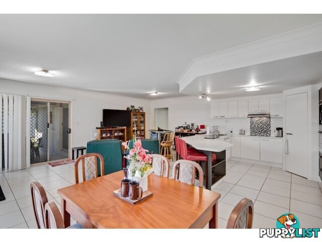 4 Raife Close WELLINGTON POINT QLD 4160