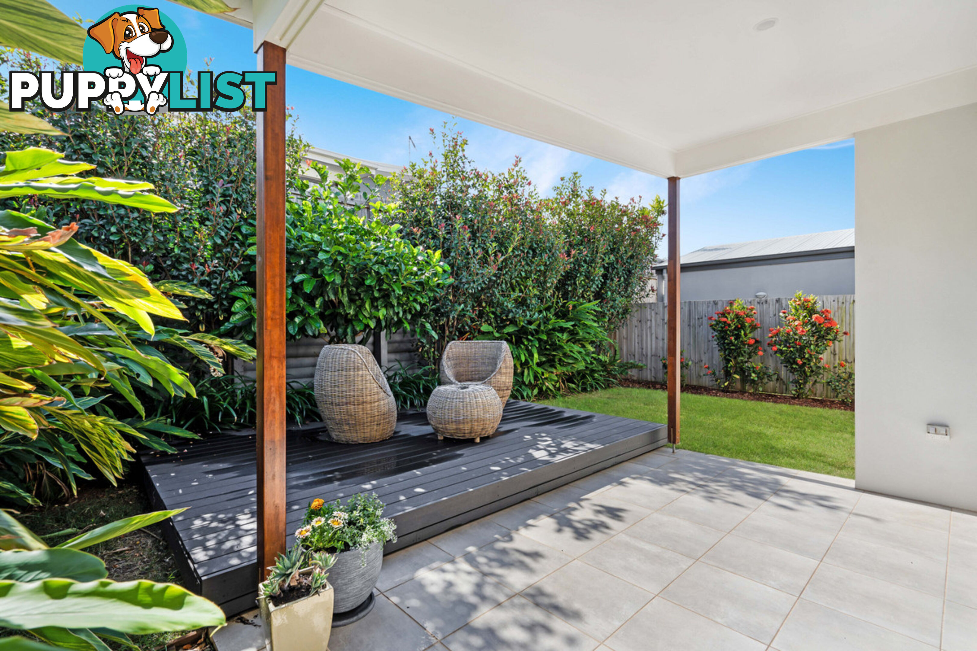 2/20 Salisbury Street REDLAND BAY QLD 4165