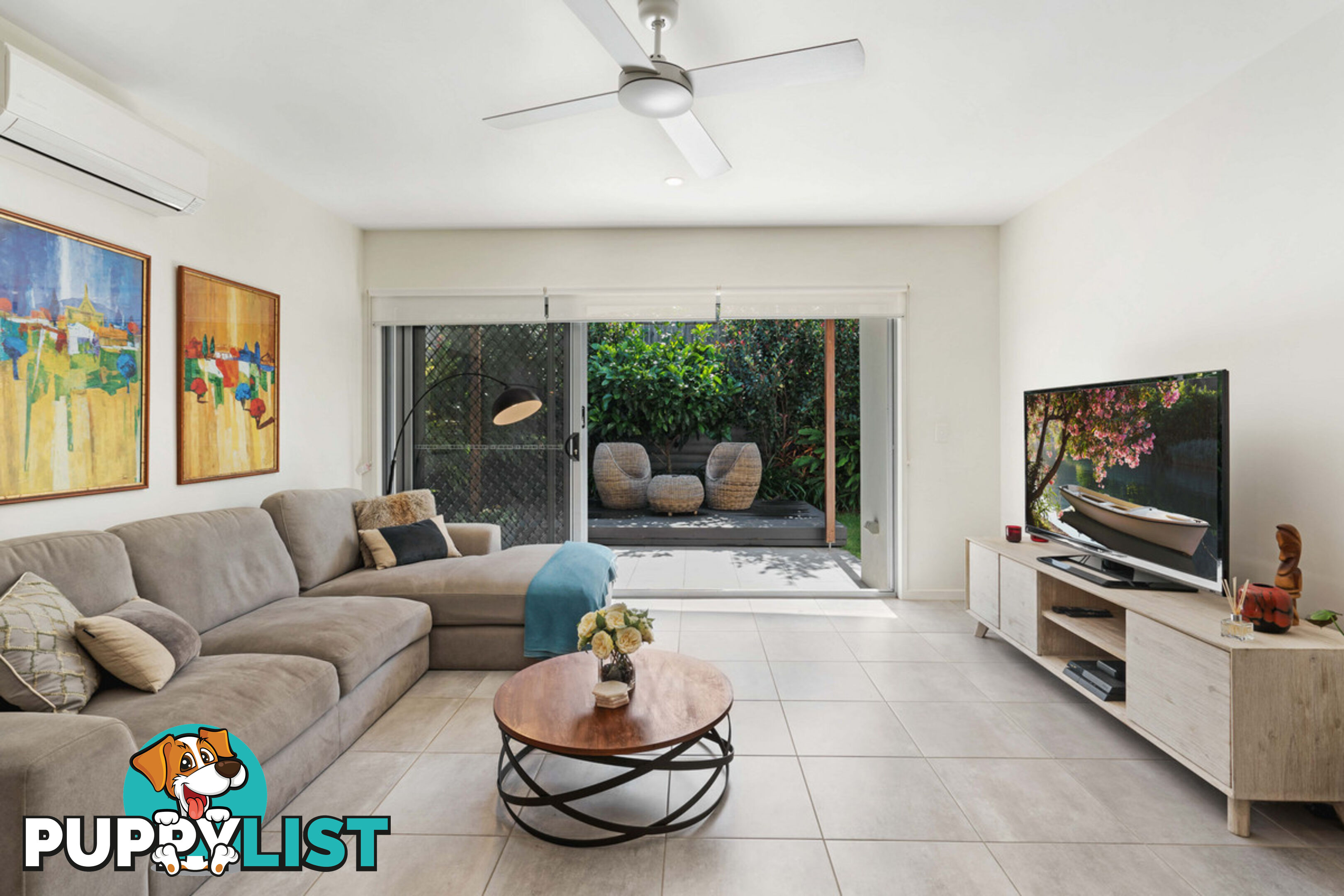 2/20 Salisbury Street REDLAND BAY QLD 4165