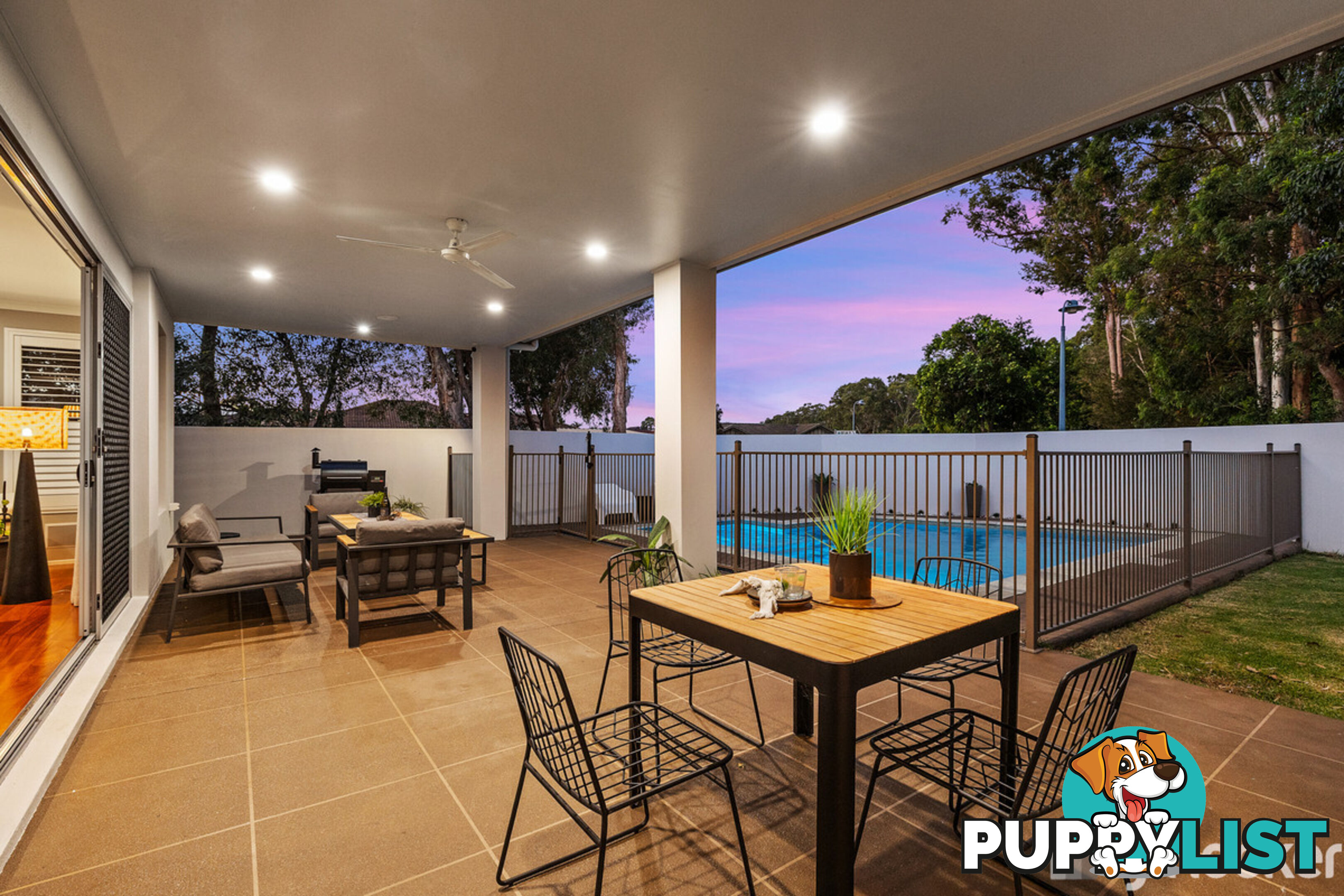 1 Bream Place REDLAND BAY QLD 4165