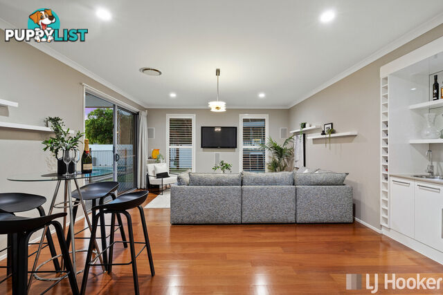 1 Bream Place REDLAND BAY QLD 4165