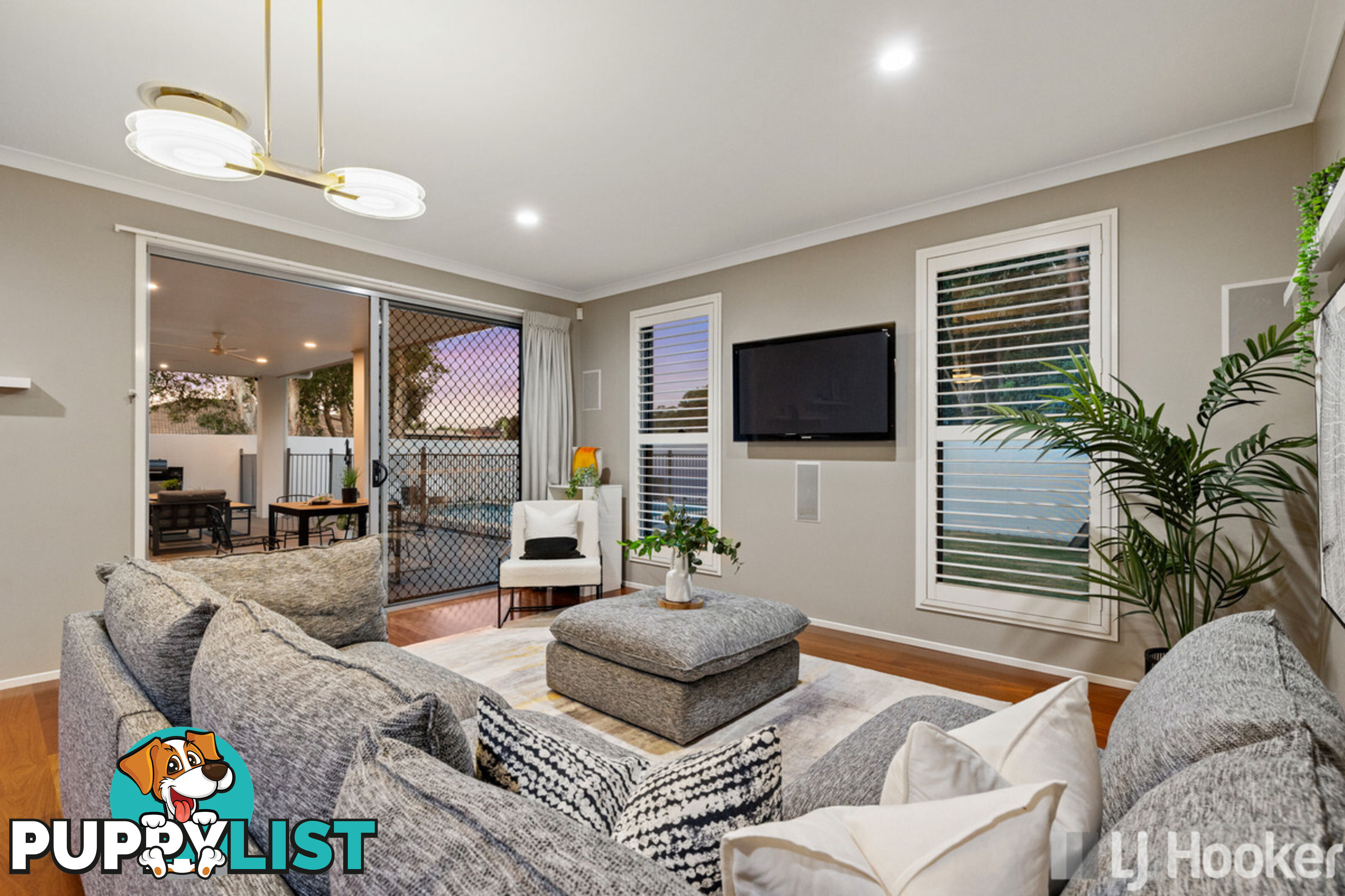 1 Bream Place REDLAND BAY QLD 4165