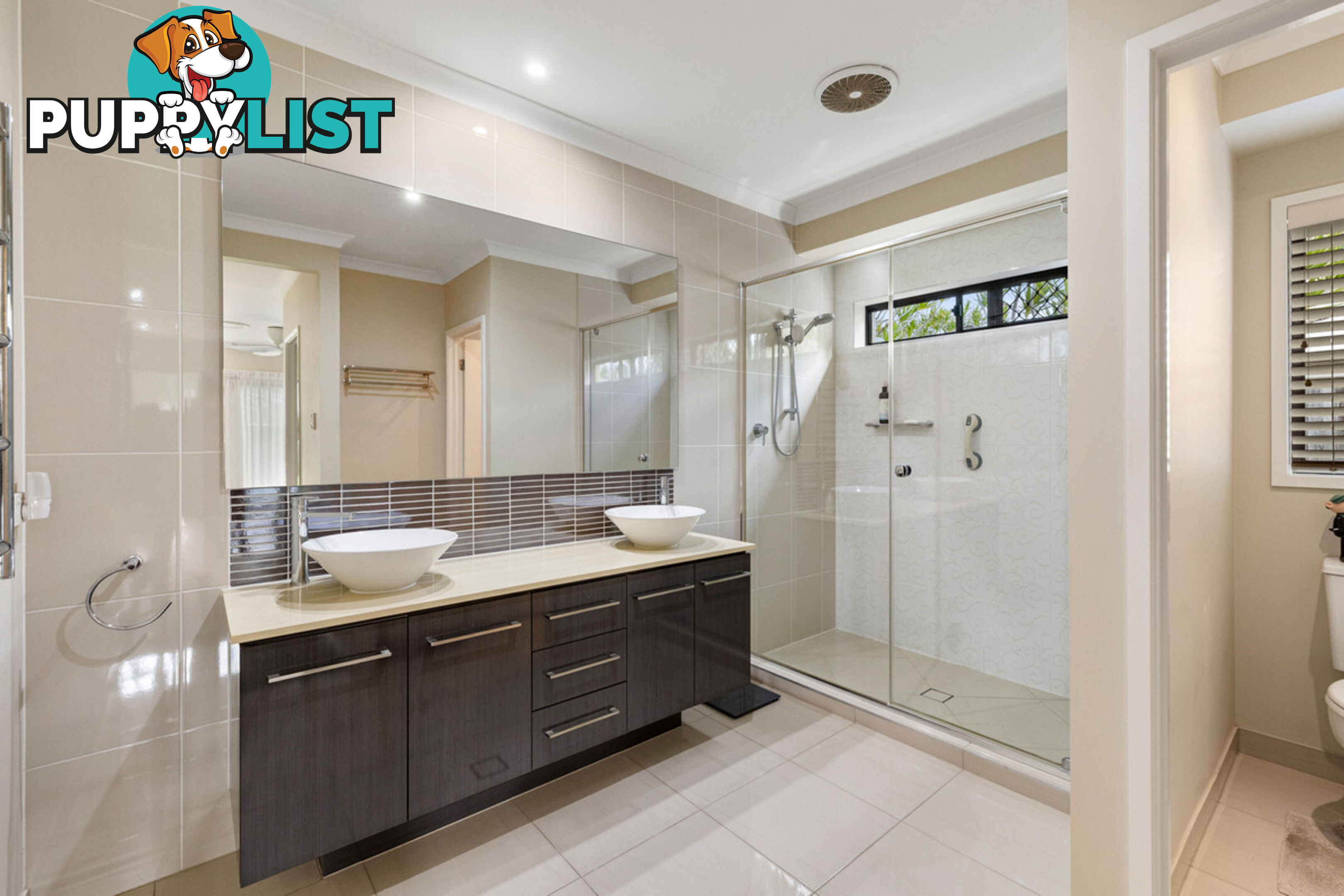 69 Bunker Road VICTORIA POINT QLD 4165