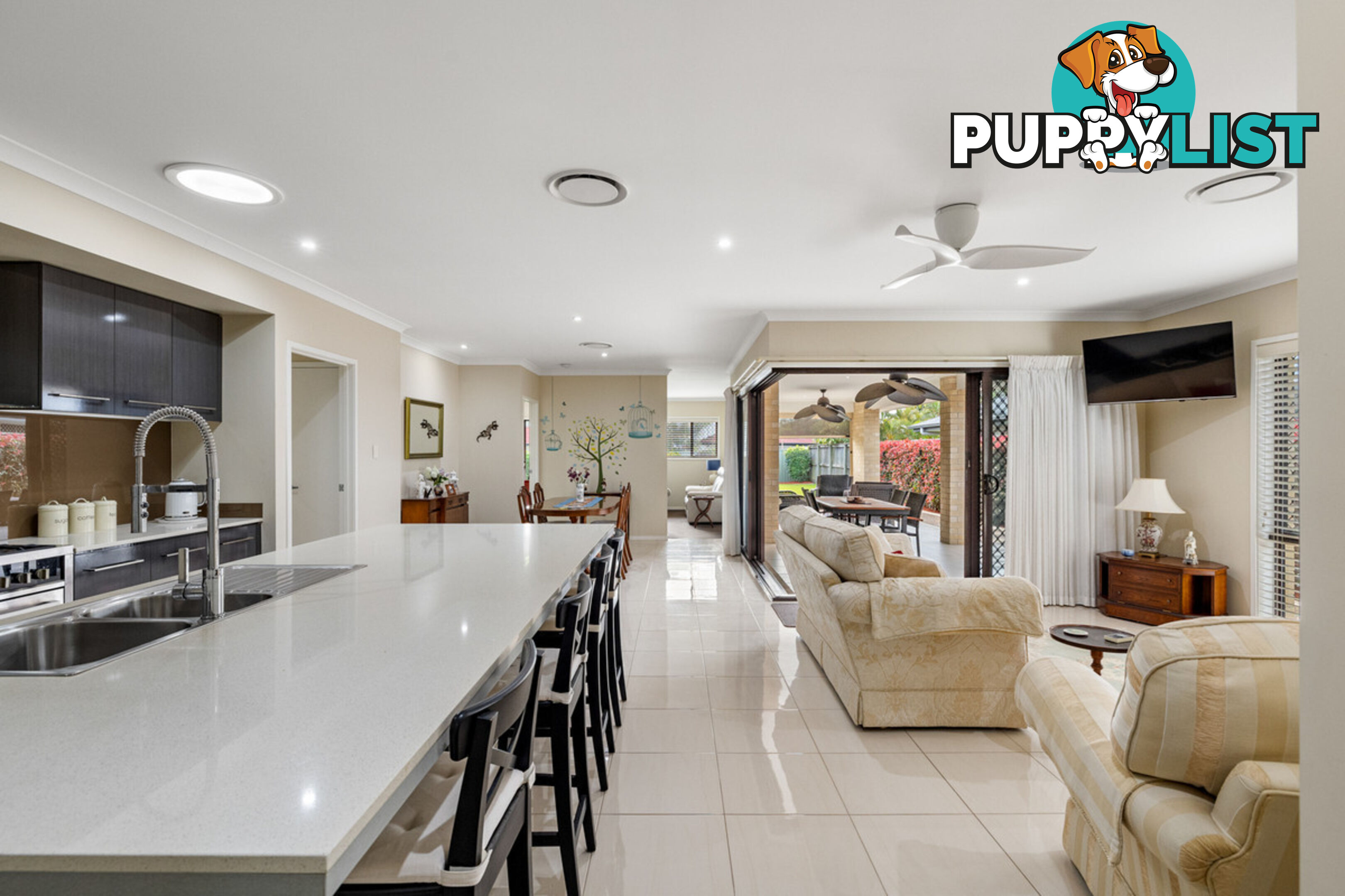 69 Bunker Road VICTORIA POINT QLD 4165
