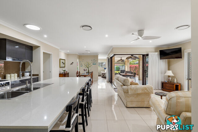 69 Bunker Road VICTORIA POINT QLD 4165