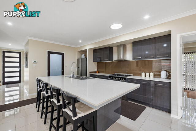 69 Bunker Road VICTORIA POINT QLD 4165