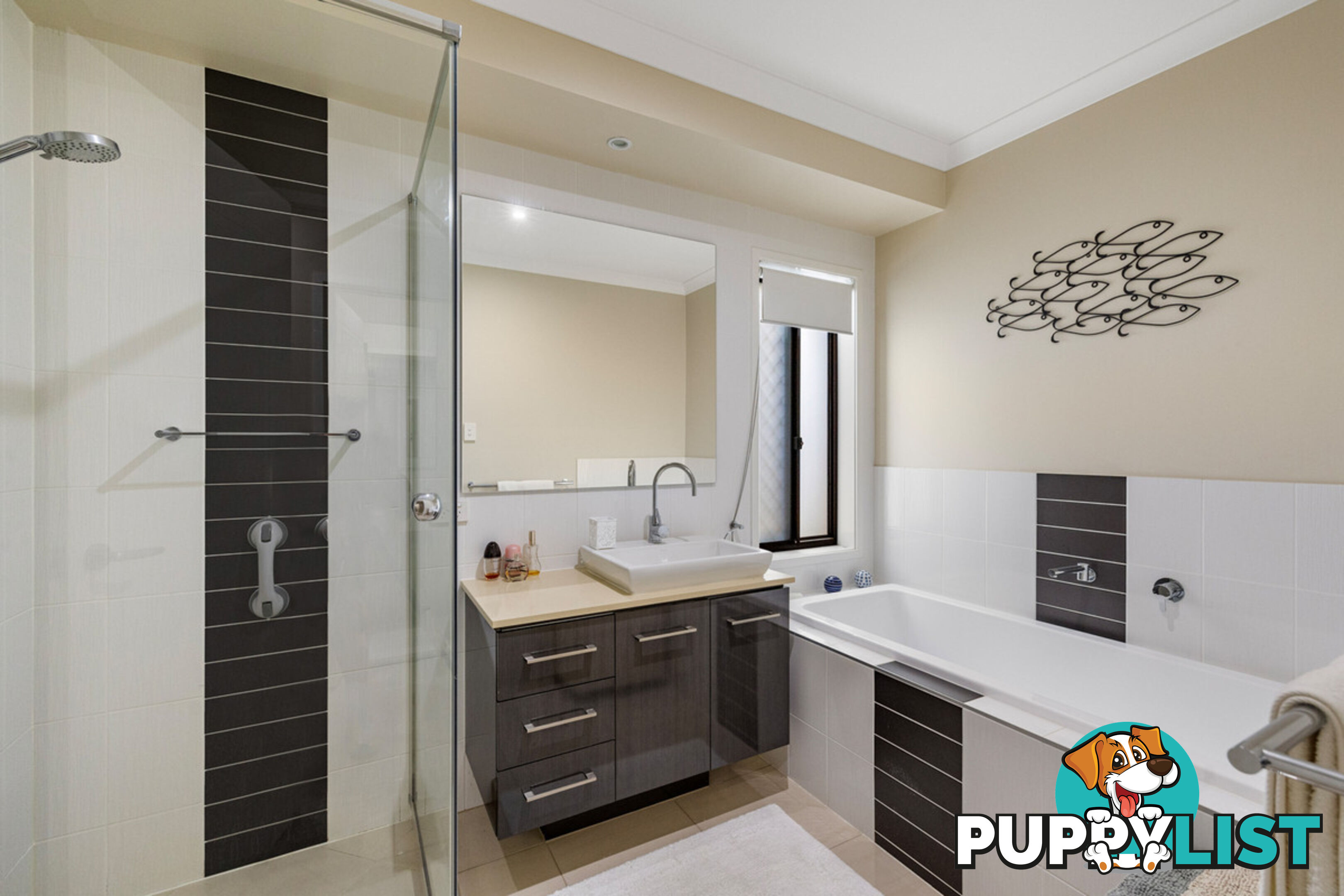 69 Bunker Road VICTORIA POINT QLD 4165