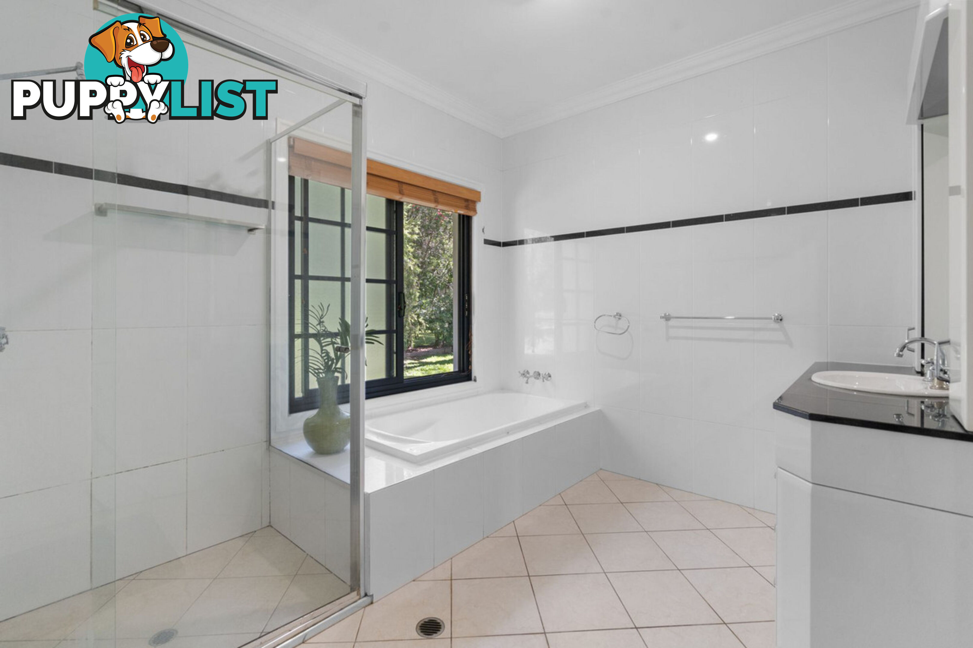 2 Dinwoodie Road THORNLANDS QLD 4164