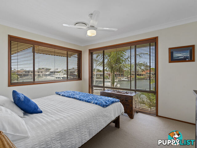 4 Winch Close RABY BAY QLD 4163