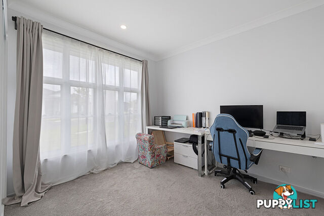 4 Needlebark Street REDLAND BAY QLD 4165