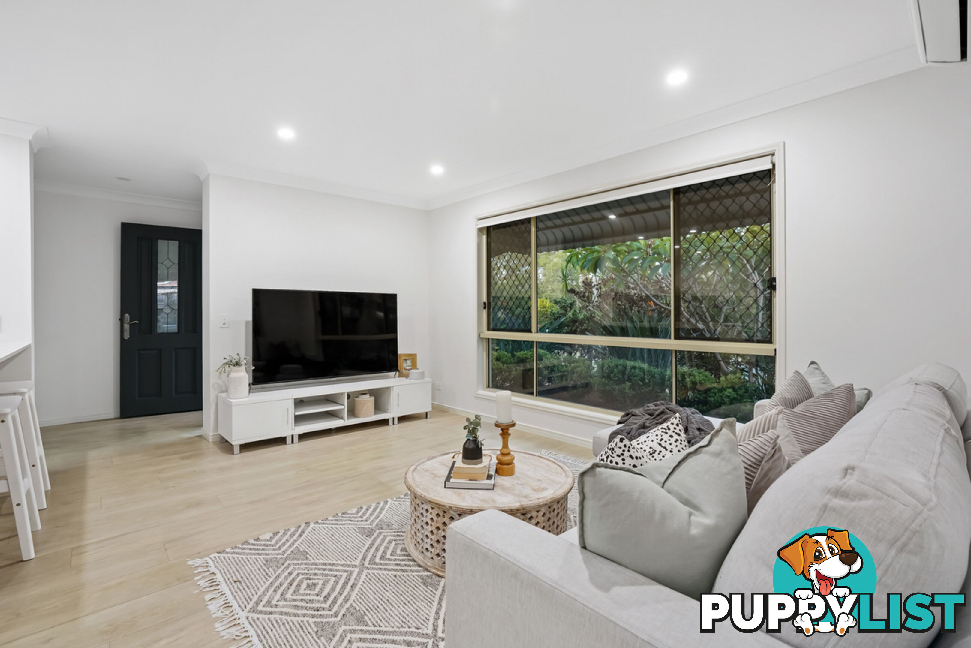 27 Olympic Place SINNAMON PARK QLD 4073