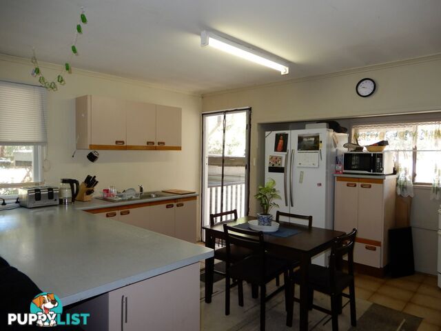 20 Lakefield Drive VICTORIA POINT QLD 4165