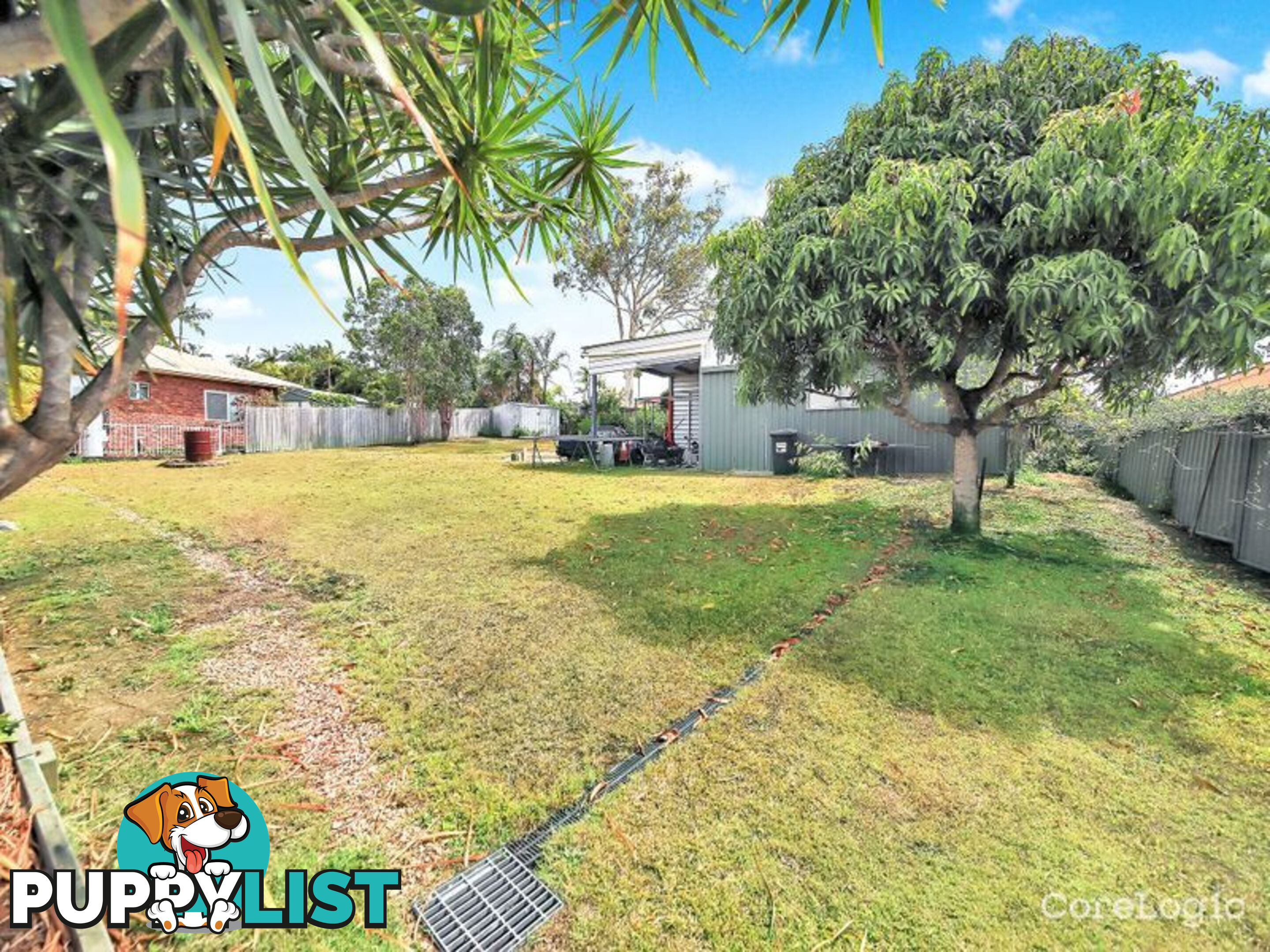 11 Saint Andrews Court VICTORIA POINT QLD 4165