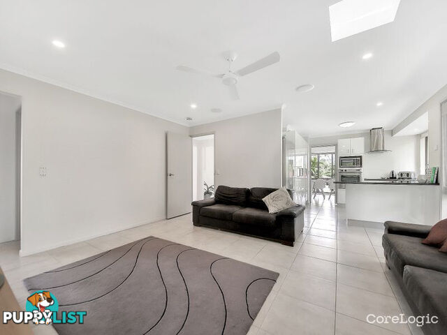 11 Saint Andrews Court VICTORIA POINT QLD 4165