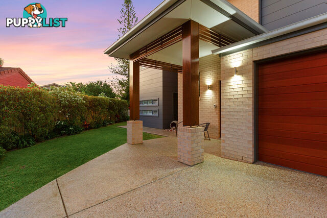 8 Lookout Court VICTORIA POINT QLD 4165