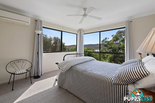 12 Leichhardt Terrace RUSSELL ISLAND QLD 4184