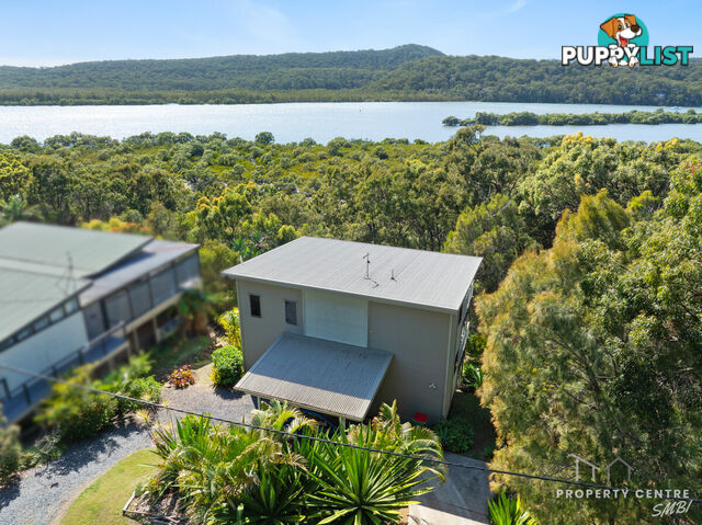 12 Leichhardt Terrace RUSSELL ISLAND QLD 4184