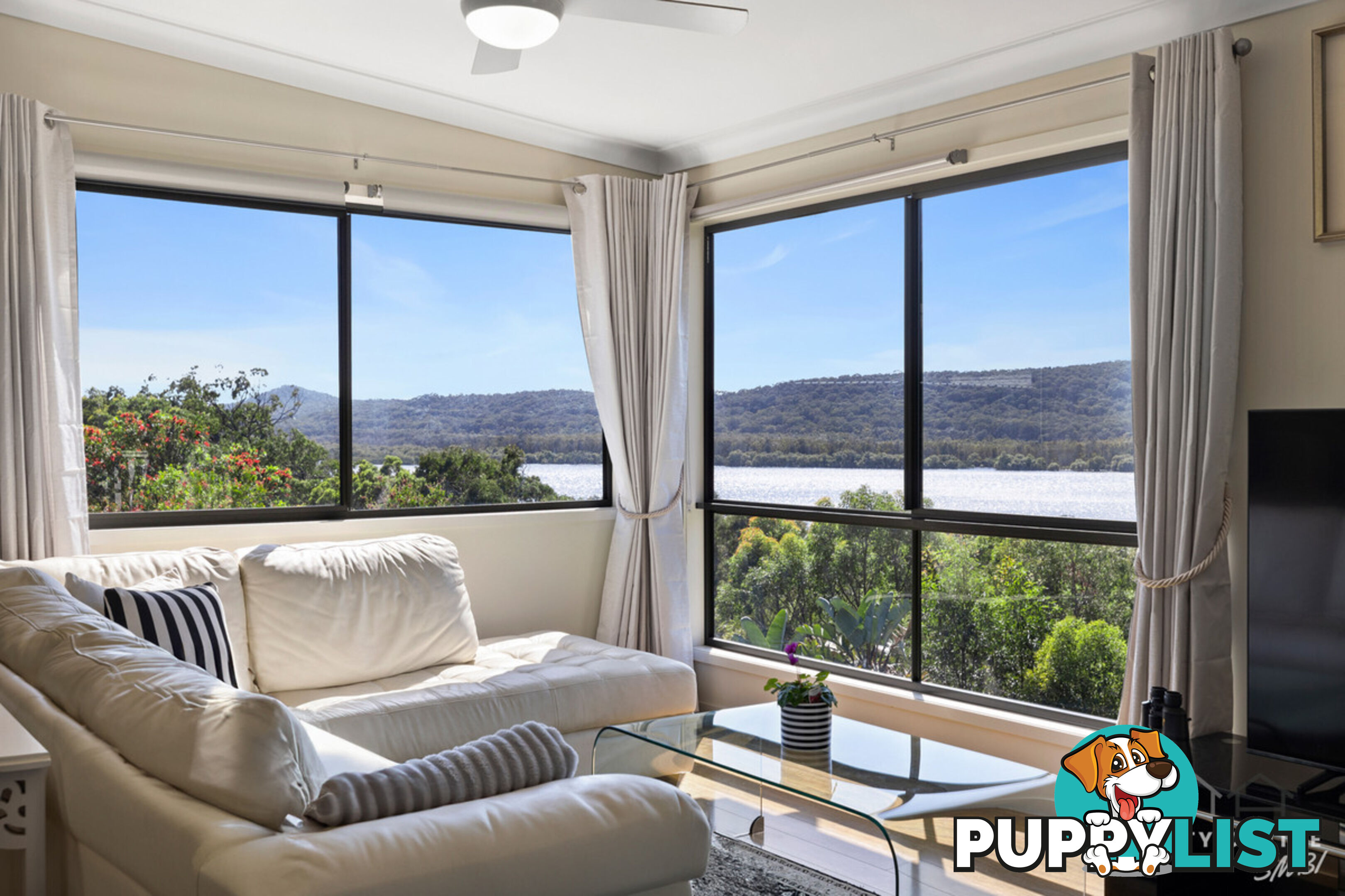 12 Leichhardt Terrace RUSSELL ISLAND QLD 4184